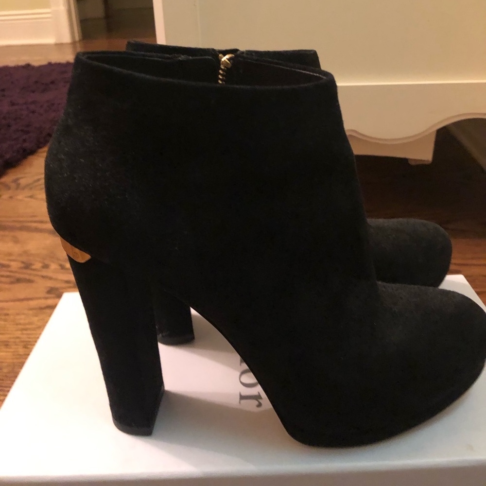 Michael kor bootie